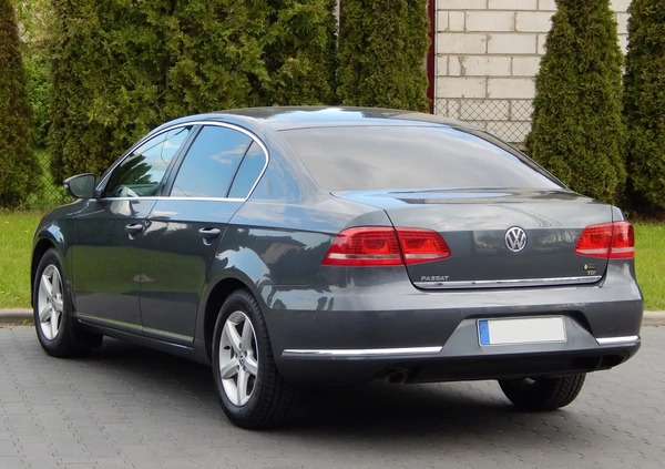 Volkswagen Passat cena 34900 przebieg: 237200, rok produkcji 2013 z Łosice małe 137